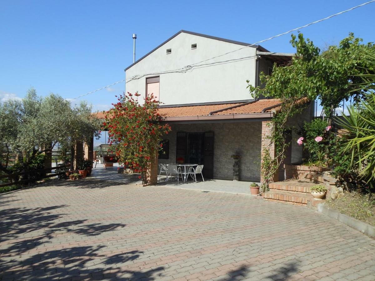 Bed House Floristella Villa Valguarnera Caropepe Exterior foto
